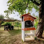 Girasole Farm stay *