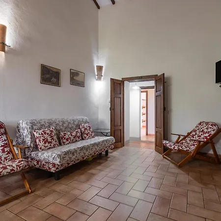 Girasole Farm stay *
